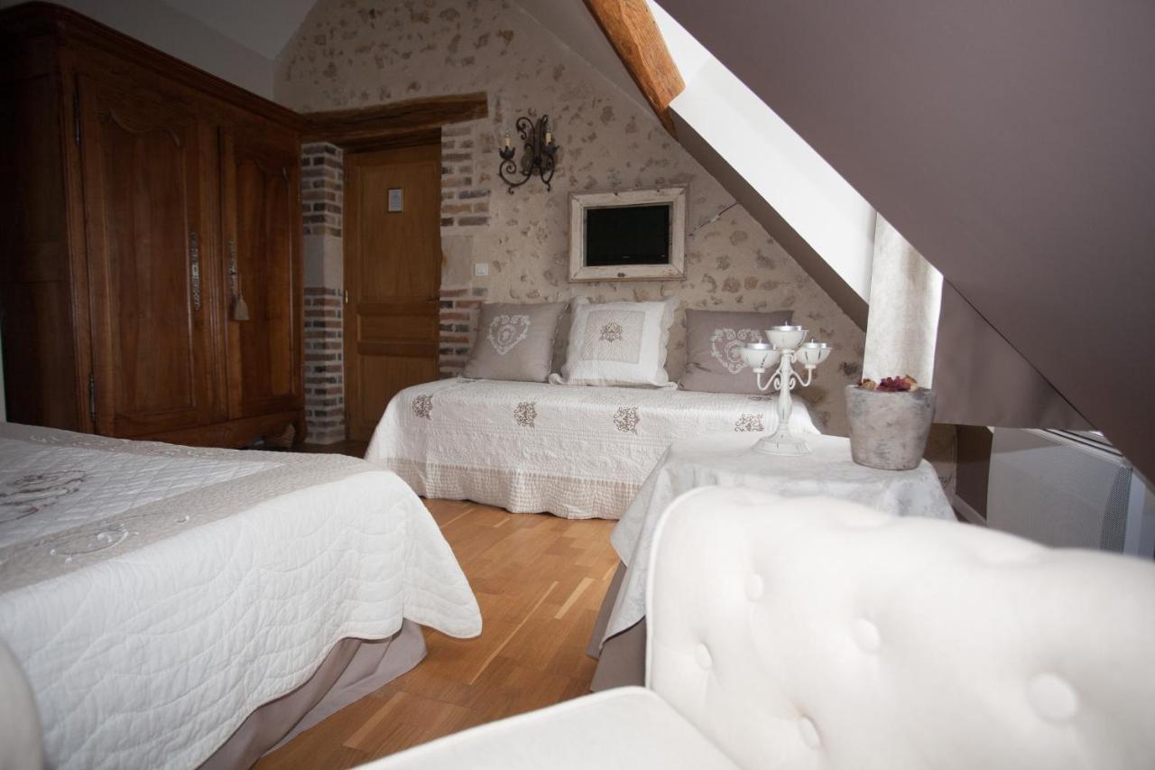 Les Jarrieres Bed & Breakfast Dame-Marie-les-Bois Exterior photo