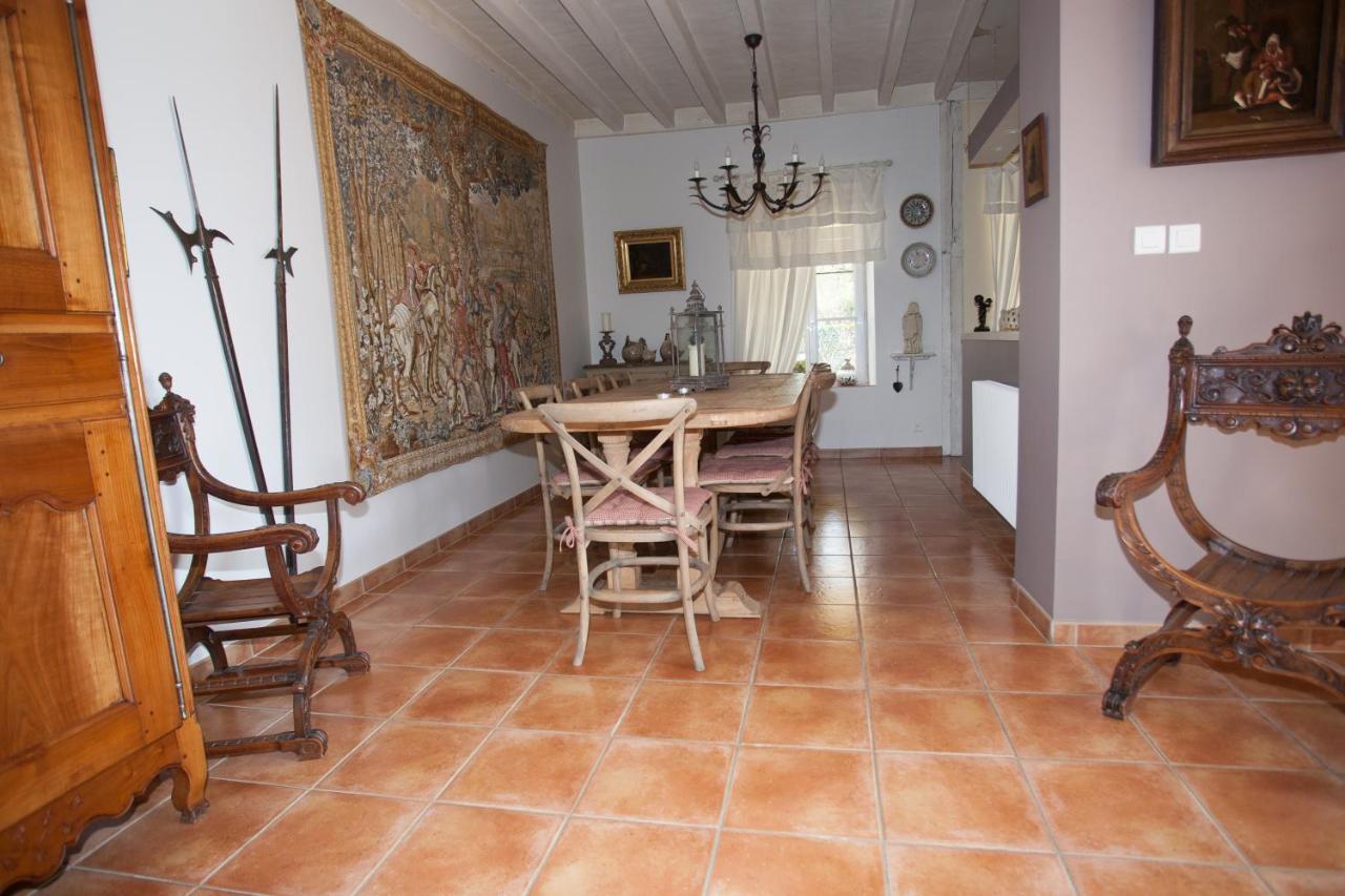 Les Jarrieres Bed & Breakfast Dame-Marie-les-Bois Exterior photo